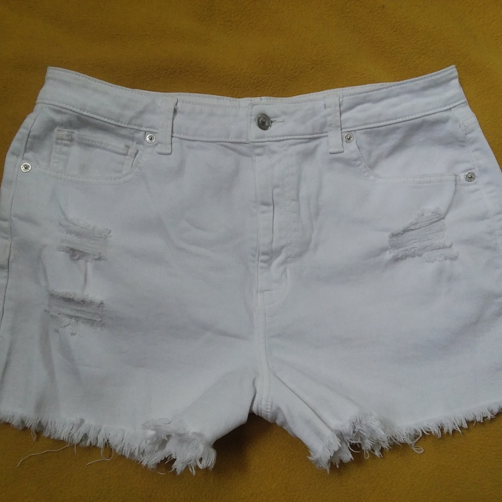 AEO mom short
